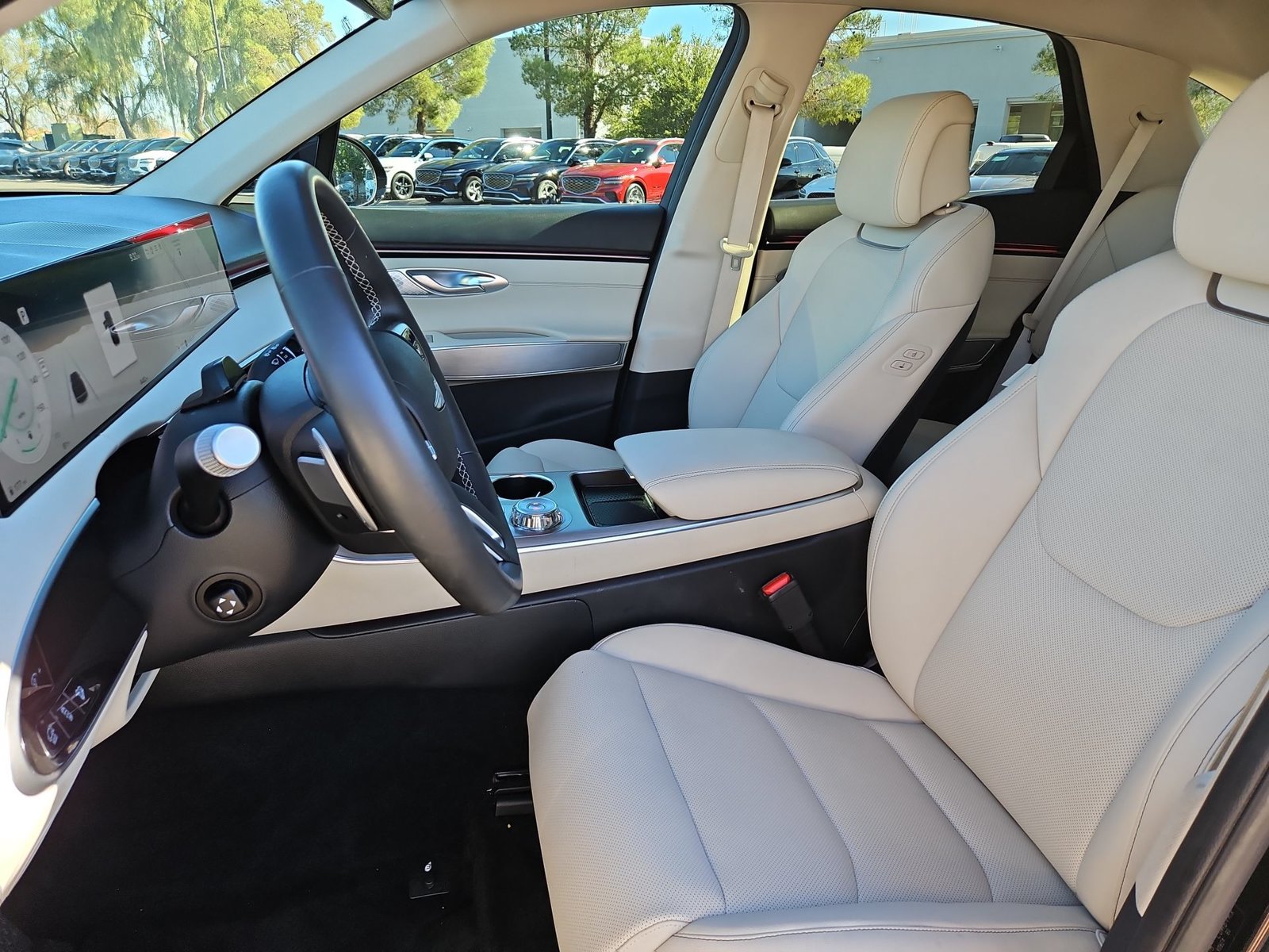 Certified 2026 Genesis GV70 2.5T Select AWD/4WD image 15