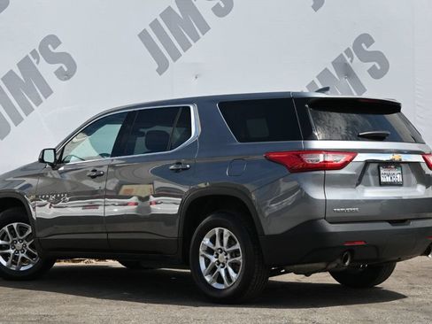 Used 2019 Chevrolet Traverse LS w/ LPO, Floor Liner Package FWD image 7