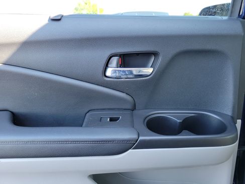 Used 2022 Honda Pilot EX-L image 12