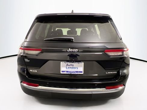 Used 2023 Jeep Grand Cherokee Laredo w/ Luxury Tech Group I image 6