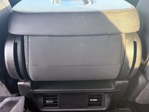 Used 2021 Chevrolet Silverado 1500 Custom w/ Rally Edition image 18