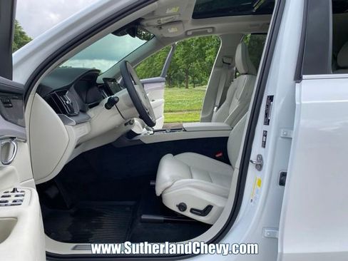 Used 2026 Volvo XC90 B6 Ultra w/ Protection Package AWD/4WD image 16