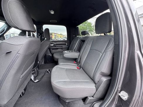 Used 2025 RAM 2500 Big Horn AWD/4WD image 17