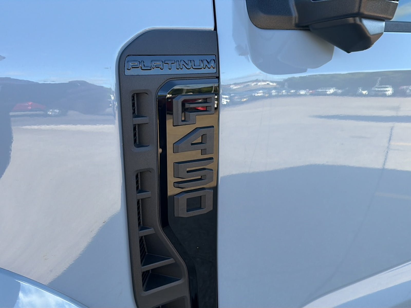 New 2026 Ford F450 Platinum w/ FX4 Off-Road Package AWD/4WD image 9