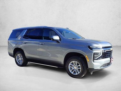 New 2026 Chevrolet Tahoe LS w/ Max Trailering Package AWD/4WD image 6