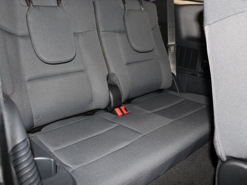New 2026 Ford Explorer Active RWD image 30