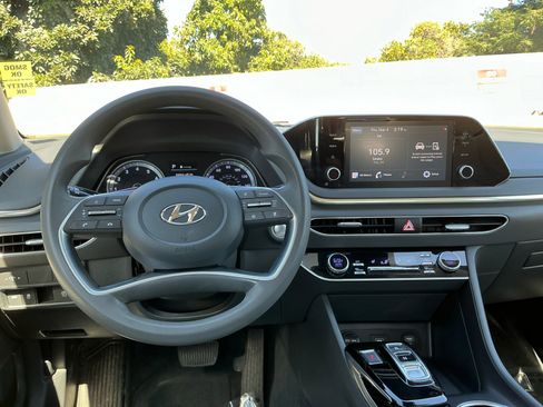 Used 2021 Hyundai Sonata SEL image 17