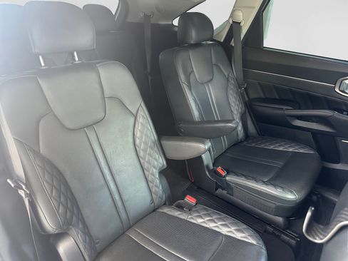 Used 2022 Kia Sorento SX FWD image 17