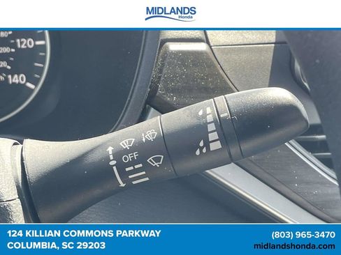 Used 2024 Nissan Altima 2.5 SV FWD image 24