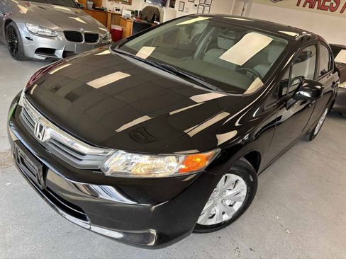 Used 2012 Honda Civic LX image 9