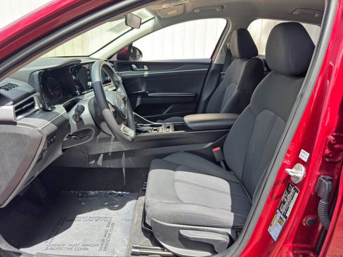 Used 2022 Kia K5 LXS FWD image 15