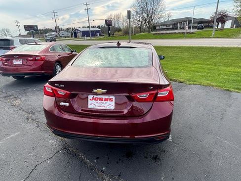 Used 2016 Chevrolet Malibu LT FWD image 3