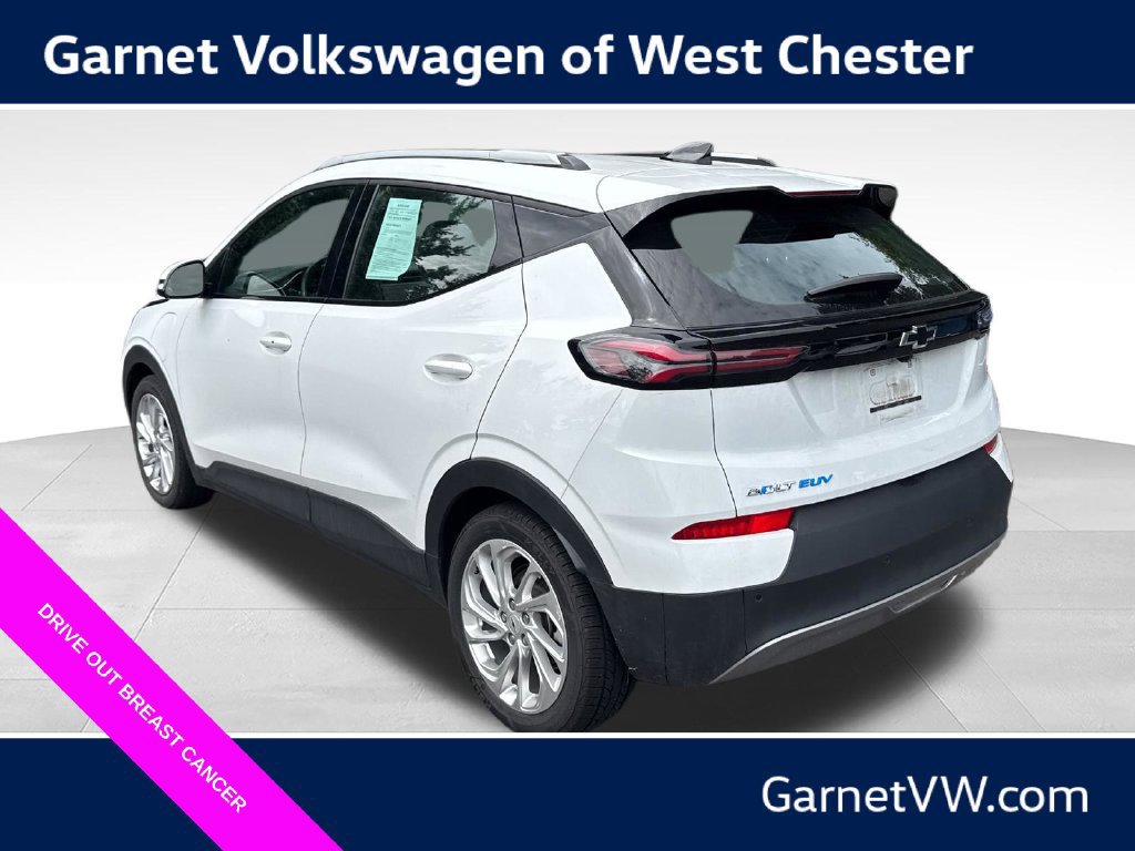 Used 2023 Chevrolet Bolt EUV LT w/ Driver Confidence Package FWD image 3