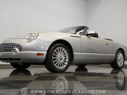 Used 2004 Ford Thunderbird image 5