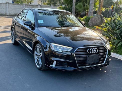 Used 2018 Audi A3 2.0T Premium FWD image 4