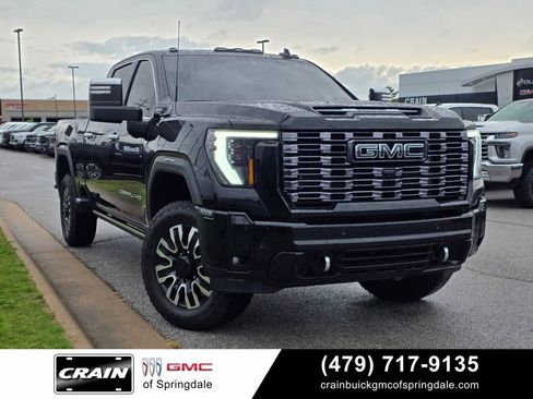 Used 2025 GMC Sierra 2500 Denali Ultimate w/ Max Trailering Package AWD/4WD image 1