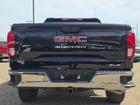 New 2026 GMC Sierra 1500 SLE AWD/4WD image 15