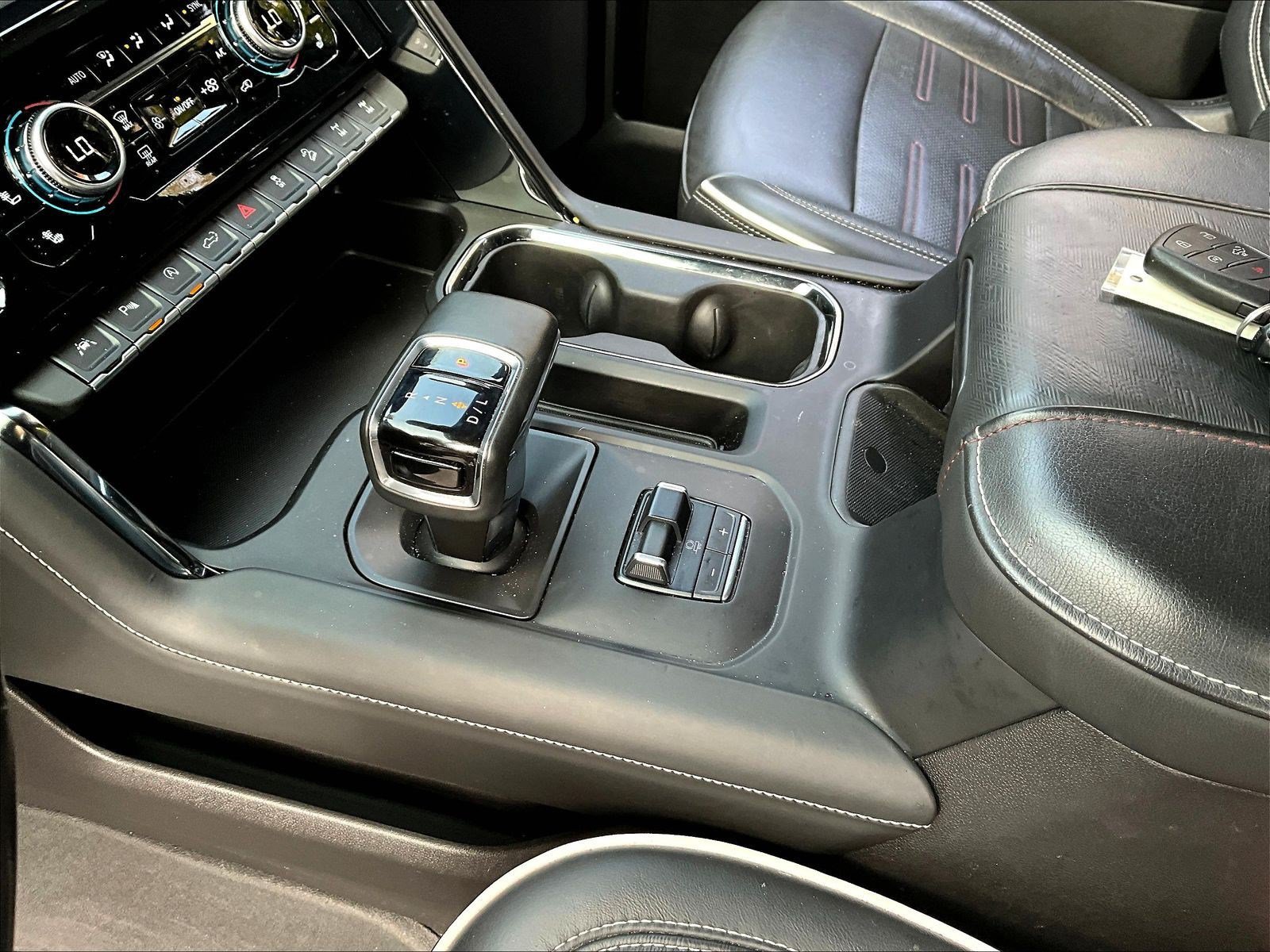 Used 2023 GMC Sierra 1500 AT4X w/ AT4X AEV Edition AWD/4WD image 19