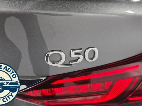 Used 2018 INFINITI Q50 Luxe w/ Essential Package (2.0T Luxe) image 35