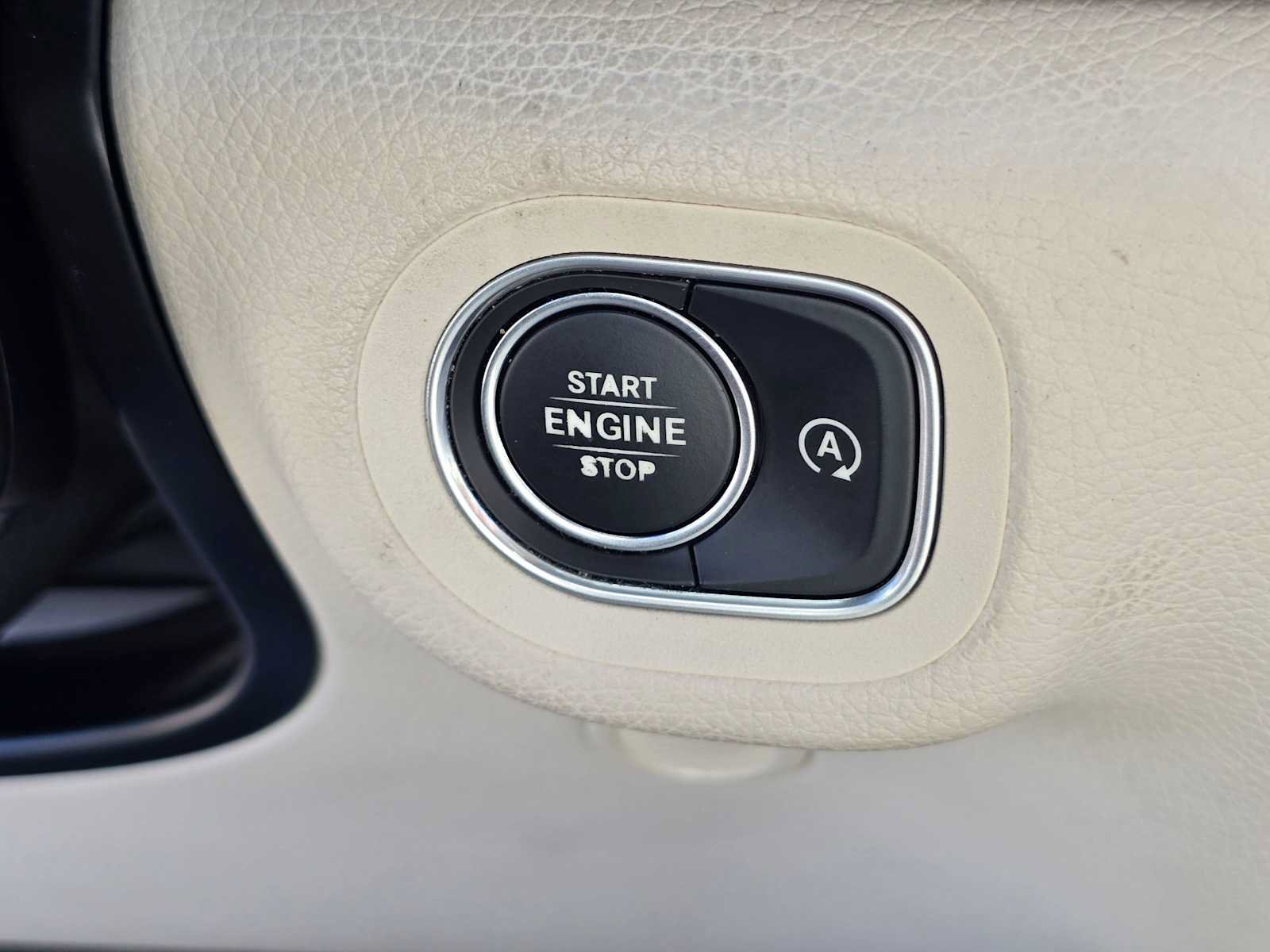 Used 2021 Mercedes-Benz GLE 350 w/ Premium Package image 41