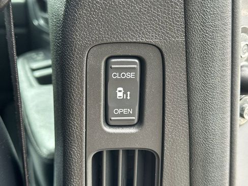 Used 2022 Honda Odyssey EX-L image 15
