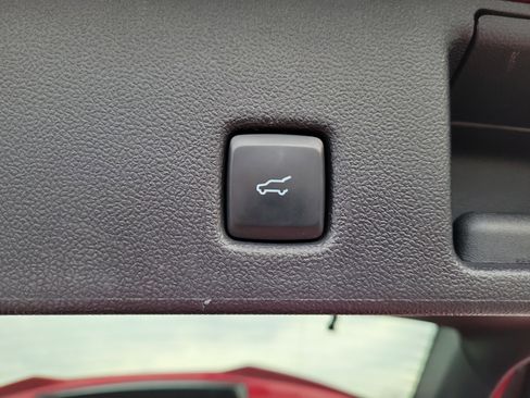 Used 2024 Ford Escape ST-Line Elite w/ Premium Technology Package image 12