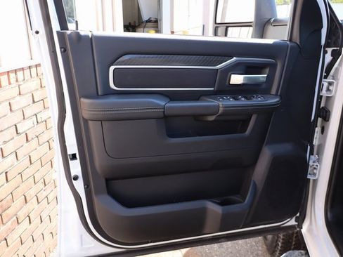 Used 2025 RAM 2500 Big Horn image 11