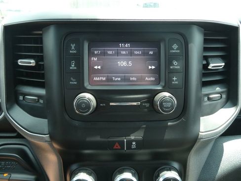 Used 2021 RAM 2500 Tradesman w/ Chrome Appearance Group AWD/4WD image 27