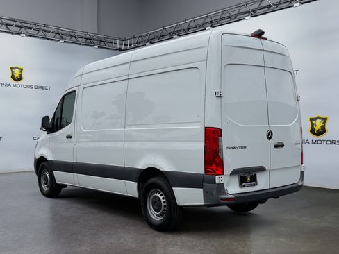 Used 2023 Mercedes-Benz Sprinter 2500 image 3