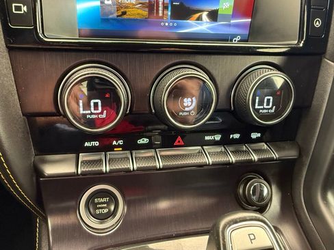 Used 2018 Jaguar F-TYPE 400 Sport RWD image 29