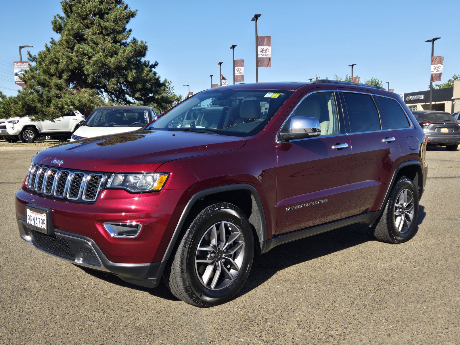 Used 2021 Jeep Grand Cherokee Limited w/ Luxury Group II AWD/4WD image 8