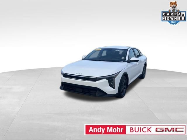 Used 2025 Kia K4 FWD image 16