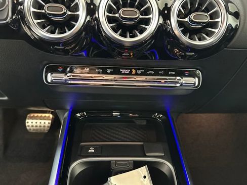 Used 2024 Mercedes-Benz GLA 250 w/ AMG Night Package image 22