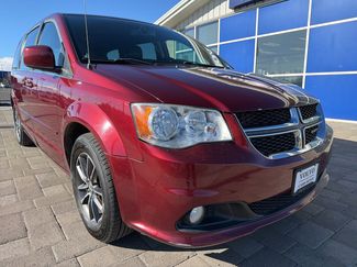 Used 2017 Dodge Grand Caravan SXT w/ Driver Convenience Group video 1