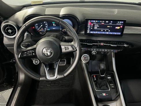 Used 2022 BMW i4 eDrive40 w/ Premium Package image 15