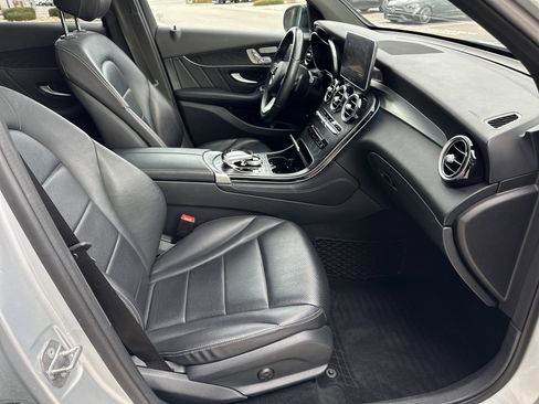Certified 2018 Mercedes-Benz GLC 300 4MATIC image 33