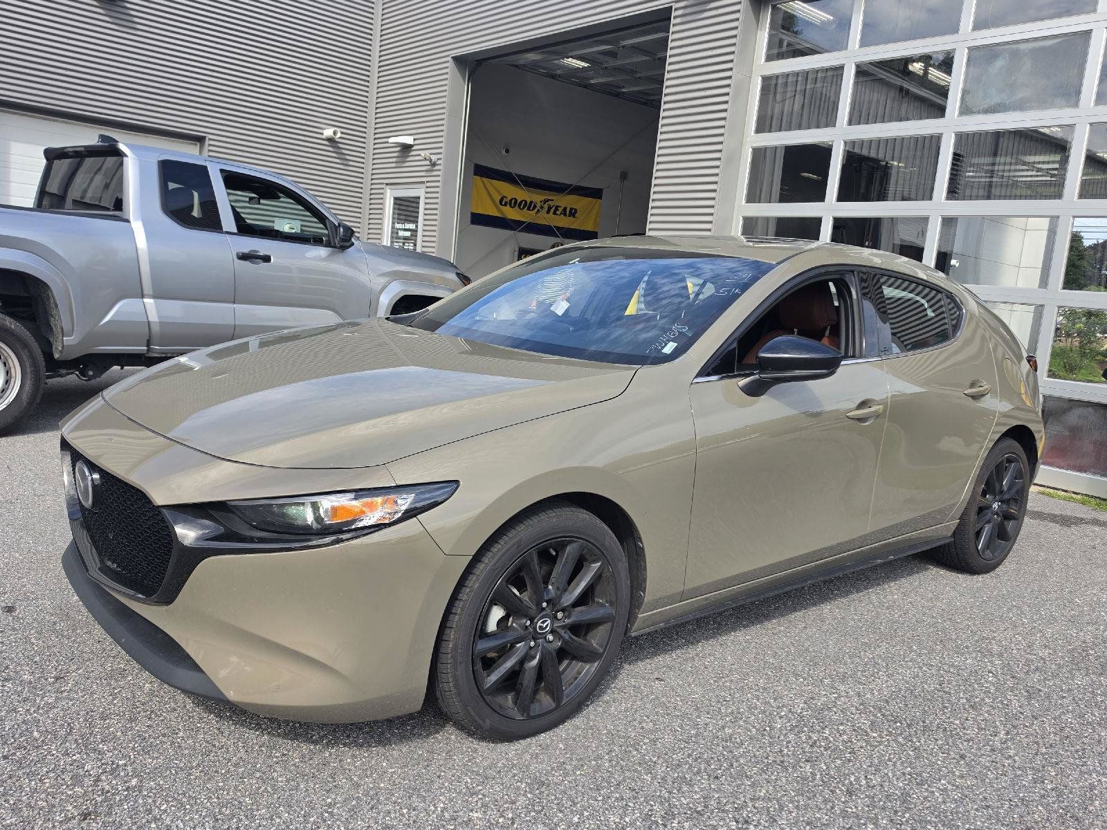 Used 2024 MAZDA MAZDA3 s AWD/4WD image 7