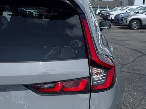 Used 2024 Honda CR-V EX-L image 7