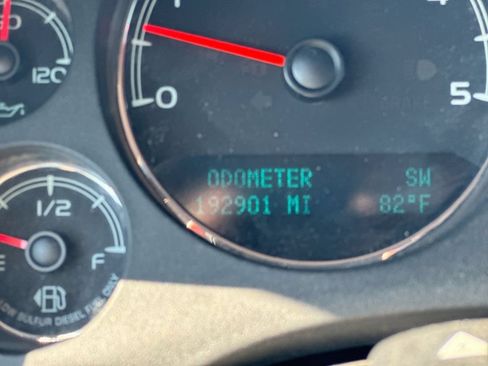 Used 2013 GMC Sierra 2500 Denali AWD/4WD image 13