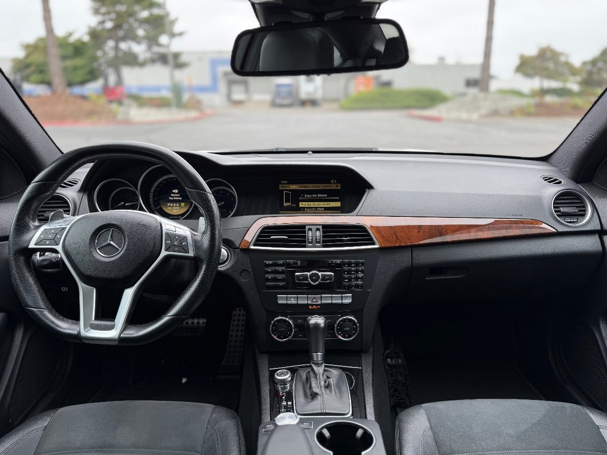 Used 2012 Mercedes-Benz C 63 AMG Coupe image 25