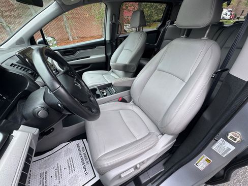 Used 2019 Honda Odyssey EX-L image 9