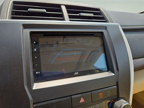 Used 2015 Toyota Camry XLE FWD image 21