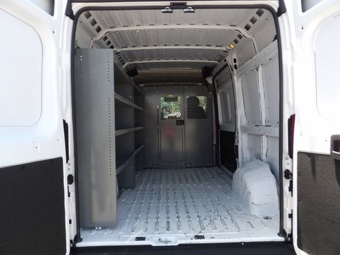 Used 2024 RAM ProMaster 2500 FWD image 42