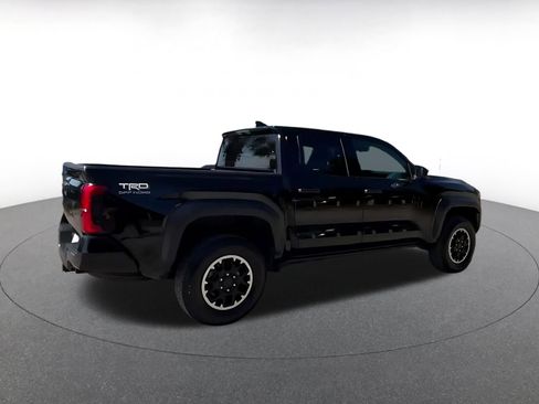 Used 2025 Toyota Tacoma TRD Off-Road AWD/4WD image 12