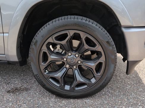 Used 2023 RAM 1500 Limited AWD/4WD image 11
