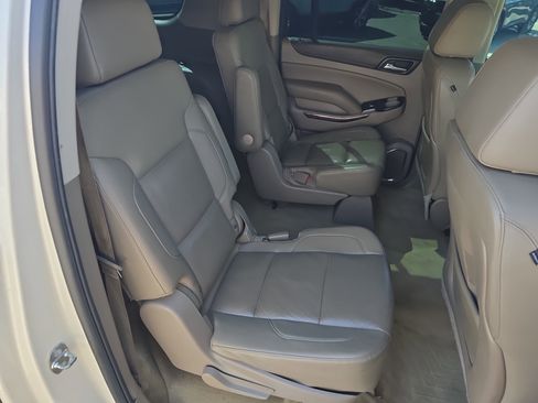 Used 2015 GMC Yukon XL SLT w/ Open Road Package image 11