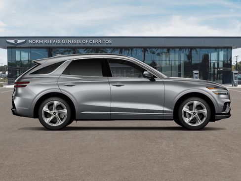 New 2026 Genesis GV70 2.5T Advanced w/ G1 Accessory Package AWD/4WD image 4