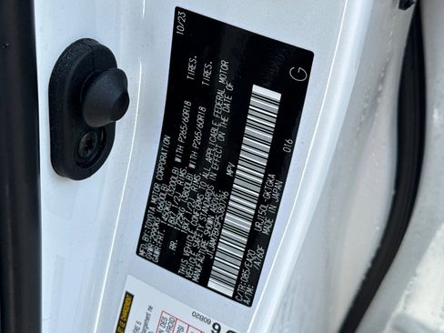 Used 2023 Lexus GX 460 Premium image 19