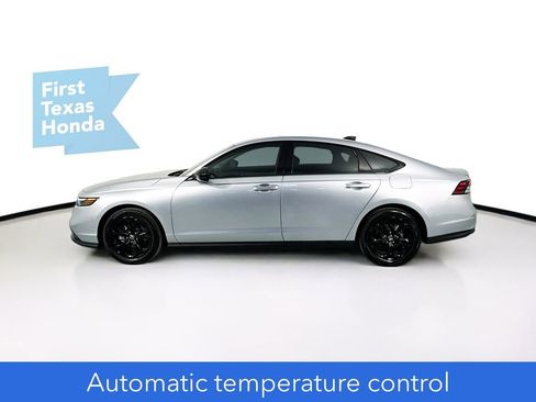 Used 2025 Honda Accord SE image 4