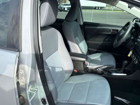 Used 2015 Toyota Corolla L FWD image 17